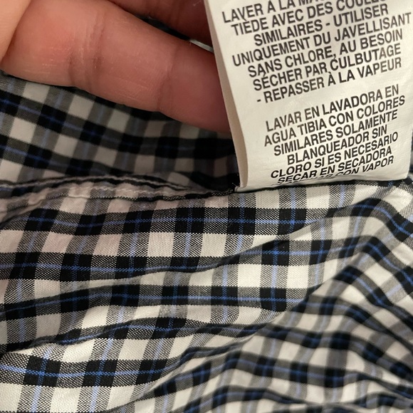 TOMMY HILFIGER BUTTON DOWN - Picture 7 of 7